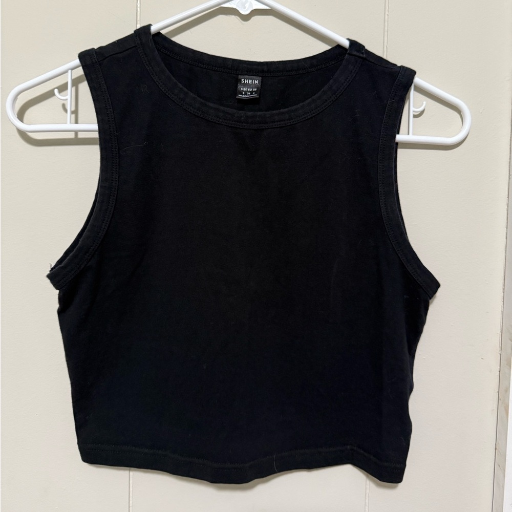 SHEIN Classic Black Crop Top